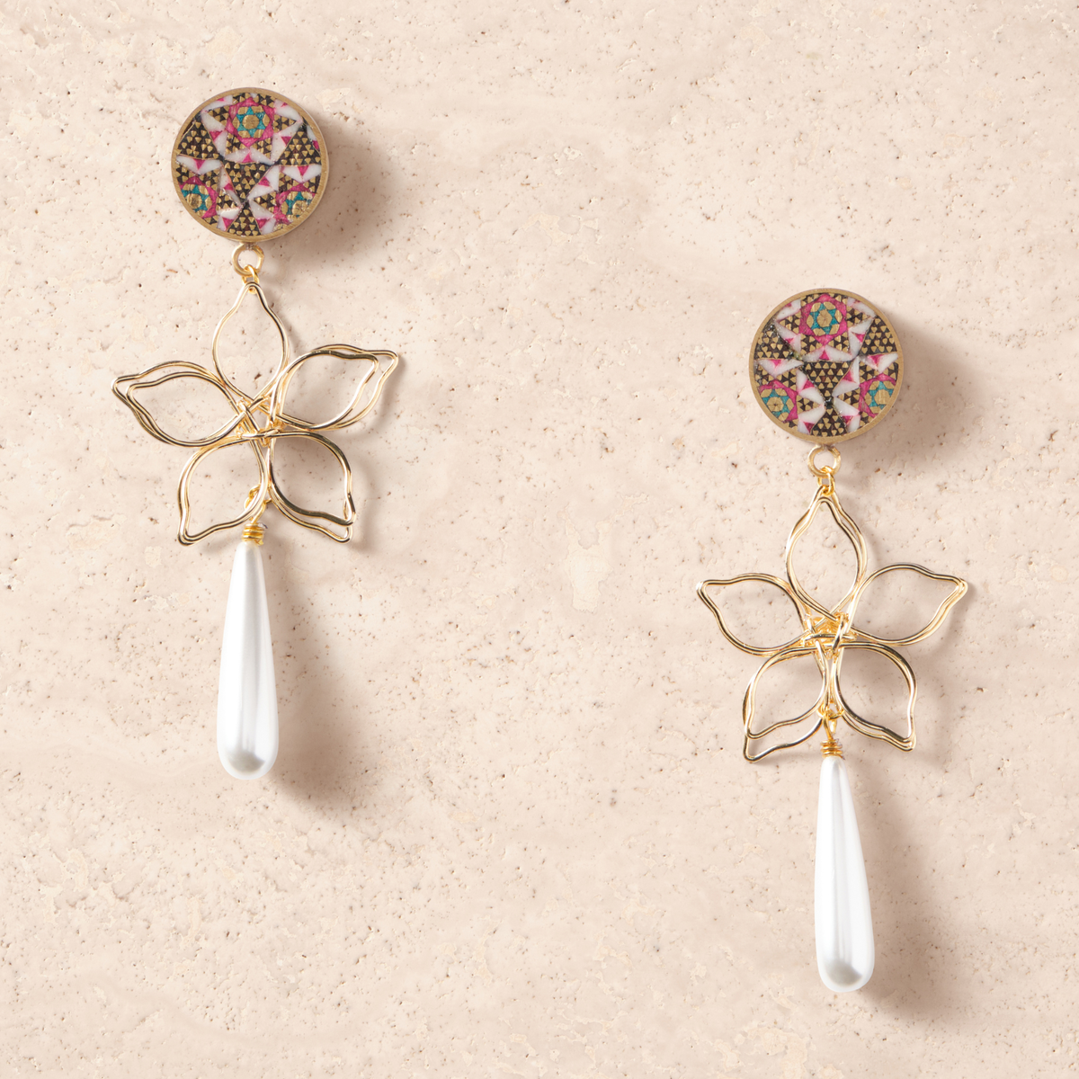 Khatam Bloom Pearl Earrings
