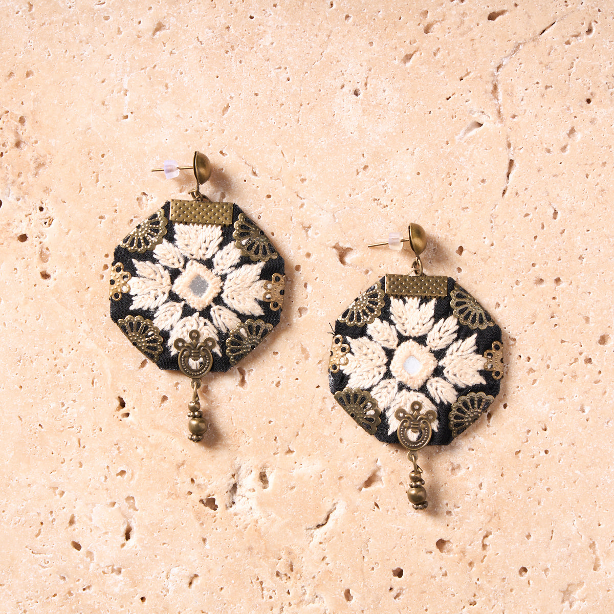 Hand-Embroidered Black and White Earrings - MIM6303