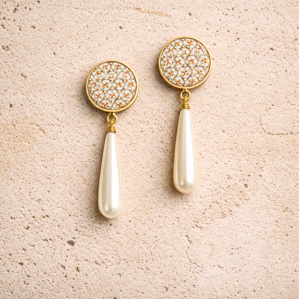 Khatam Knob Pearl Earrings