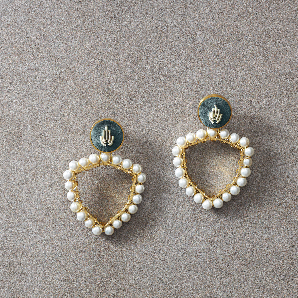 Vintage inspired statement pearl earrings ZIB007